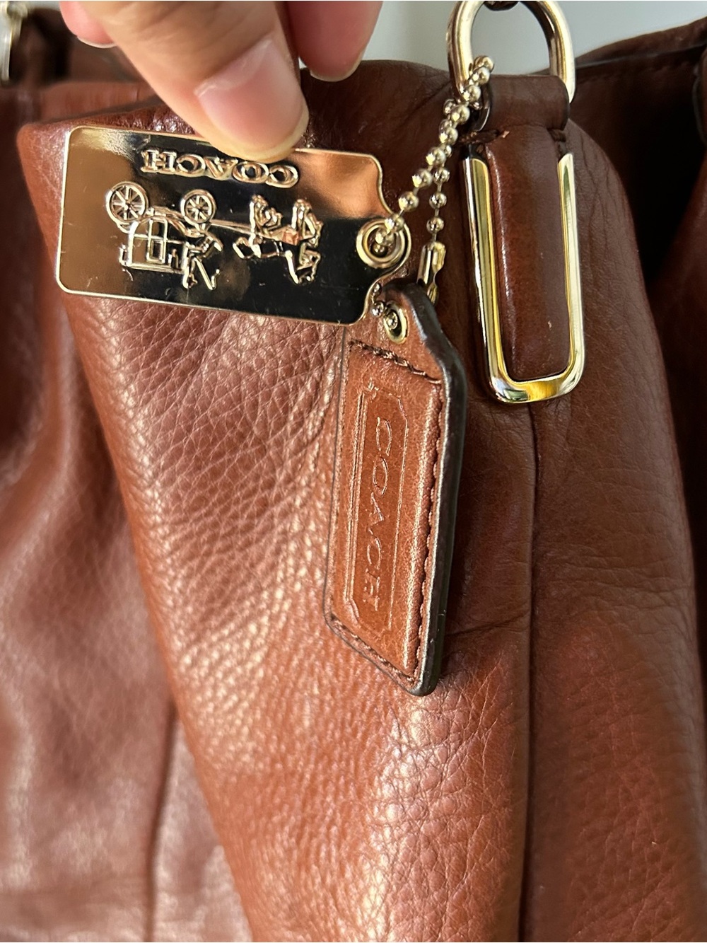 Vintage Coach Madison Phoebe Shoulder Bag Brown leather and gold hardware 26224 - Picture 10 of 11